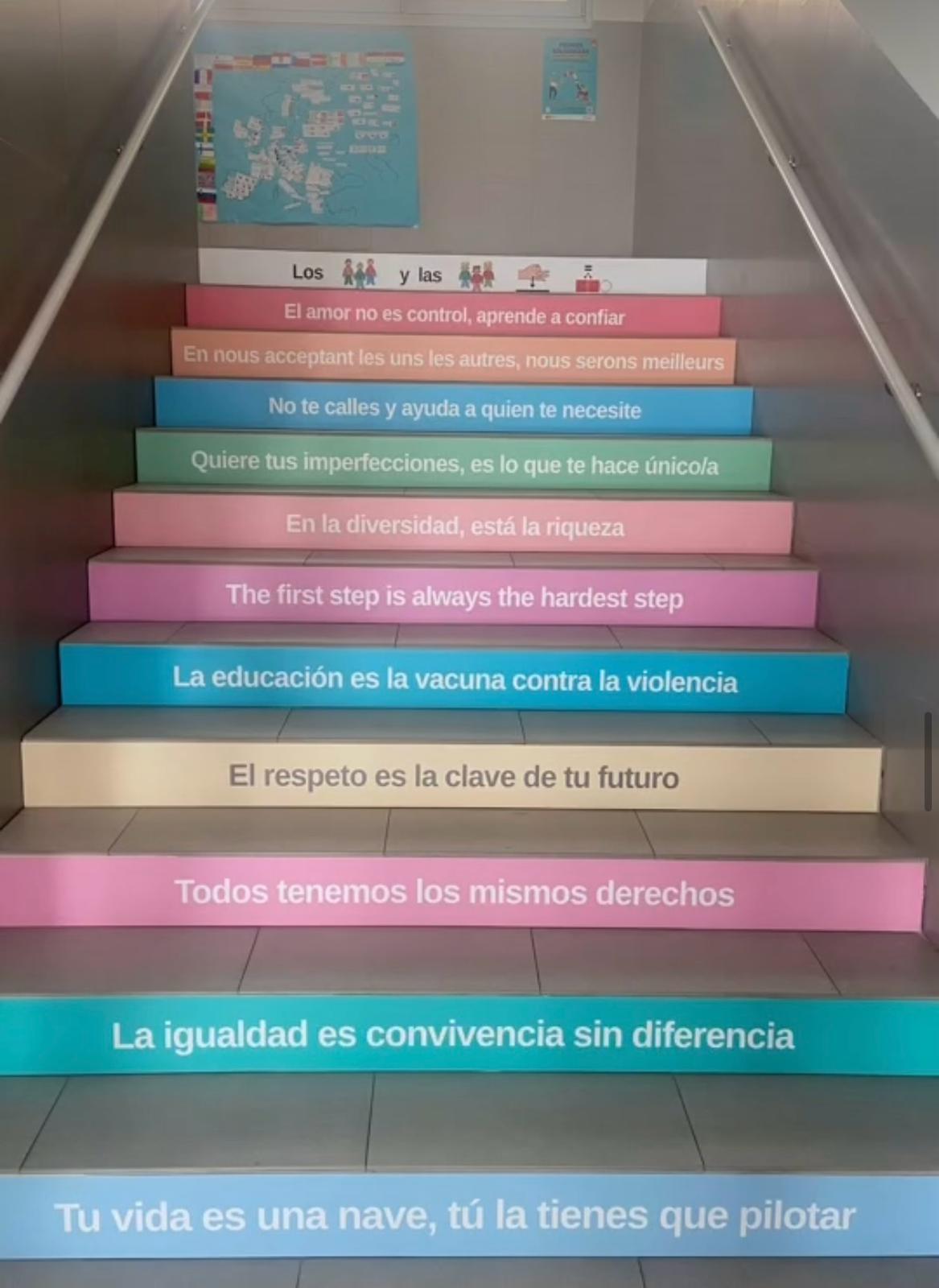 Escaleras de la convivencia e igualdad